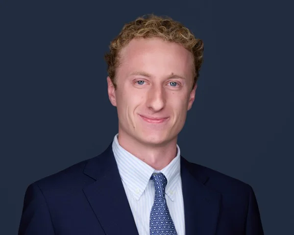 Financial headshot 4 Bala Cynwyd